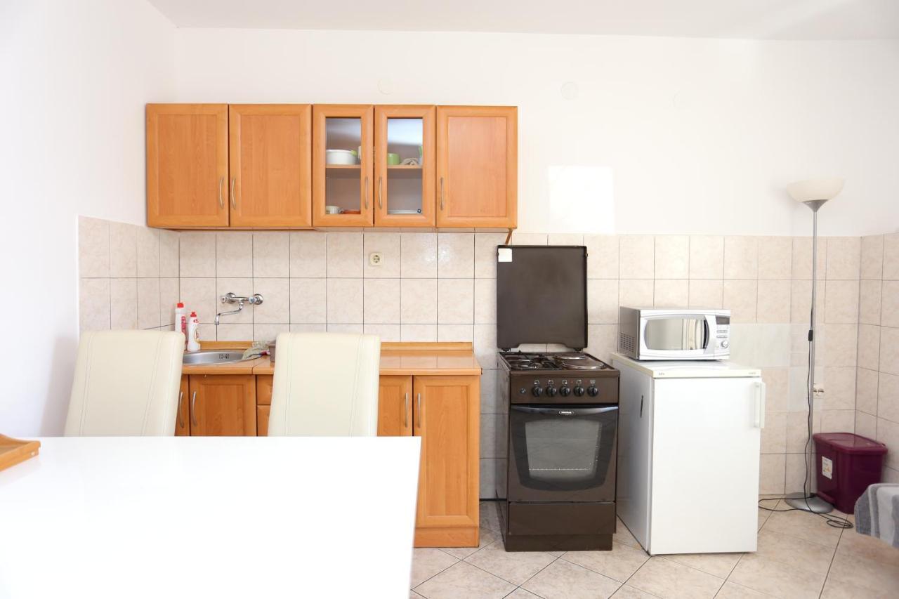 Apartment Split 11518B 외부 사진