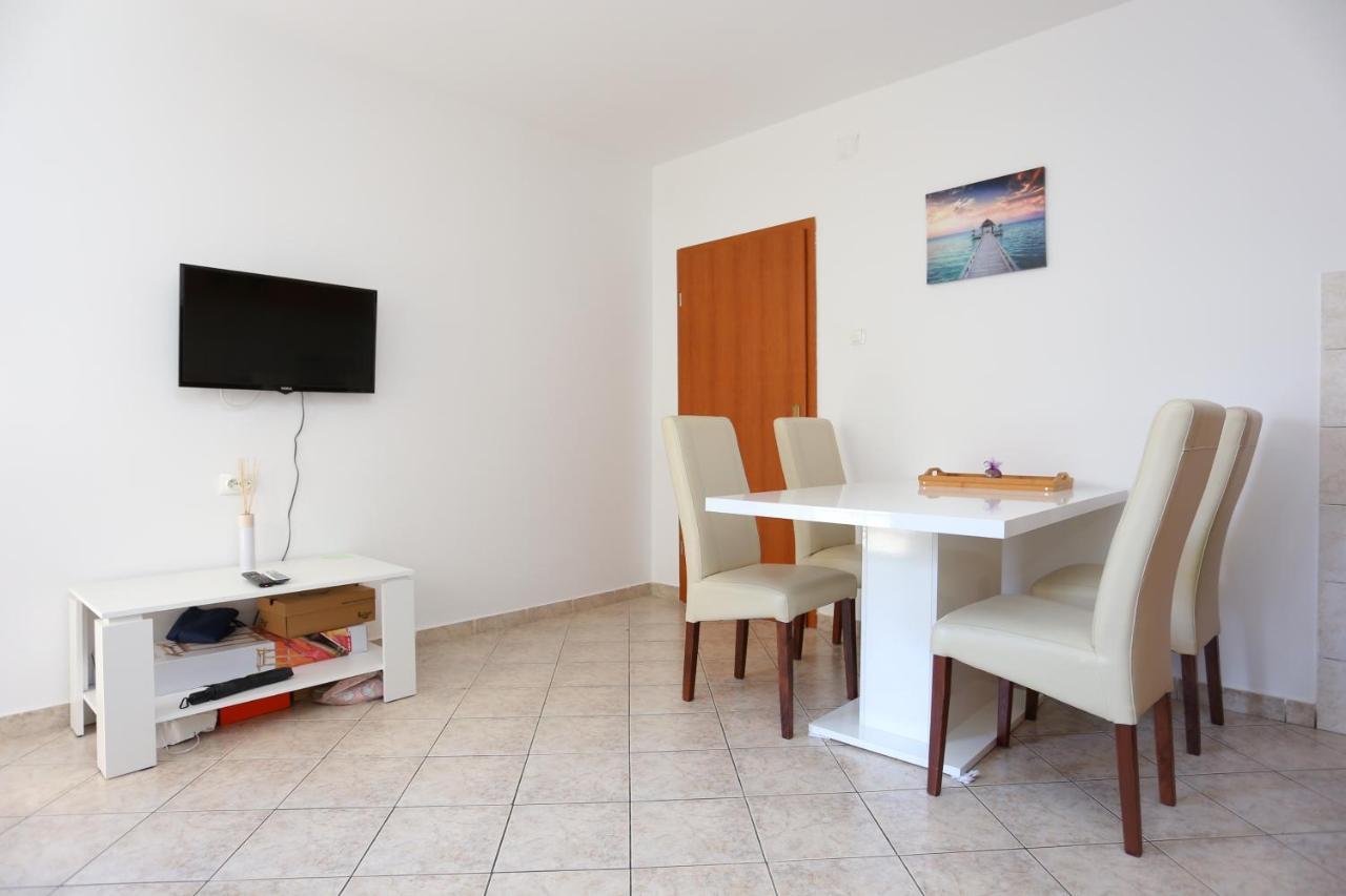 Apartment Split 11518B 외부 사진